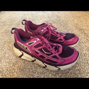 Hoka One One Challenger ATR Running Shoes